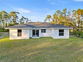 732 Asher St E, Unit 1114 in Lehigh Acres, FL - Building Photo - Building Photo