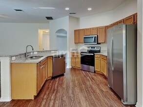 1921 Darlin Cir in Orlando, FL - Building Photo - Building Photo