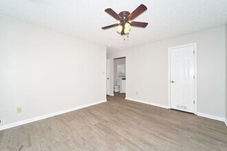 1761 Park N Ln in Indianapolis, IN - Building Photo - Building Photo