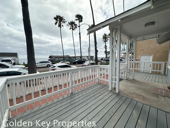 property at 224 S Pacific St
