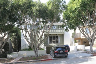 936 17th St in Santa Monica, CA - Building Photo - Building Photo