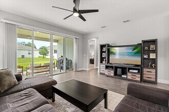 1020 River Otter Wy in DeLand, FL - Building Photo - Building Photo