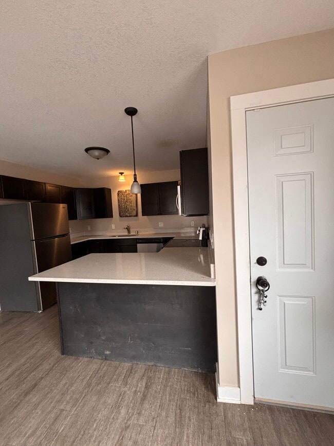 84 Curtice St E in St. Paul, MN - Building Photo - Building Photo