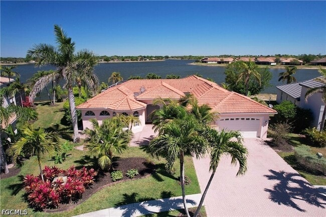 property at 2202 Grove Dr