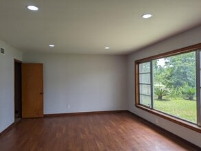 165 E Toombs Ave in Lyons, GA - Building Photo - Building Photo
