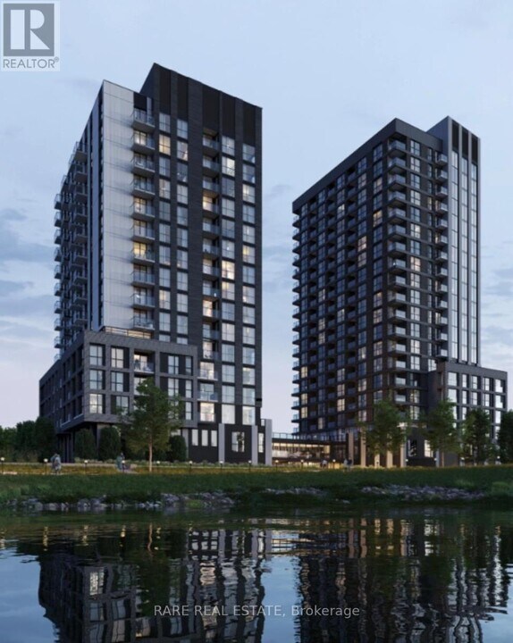 3071 Trafalgar Rd in Oakville, ON - Building Photo