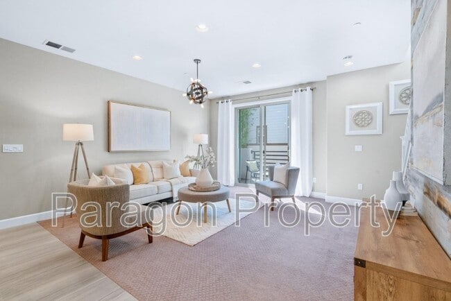 property at 2951 Via Roma Pl