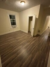 1821 Courtland Ave in Norwood, OH - Foto de edificio - Building Photo