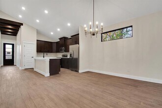 336 Nene Ln in Bastrop, TX - Building Photo - Building Photo