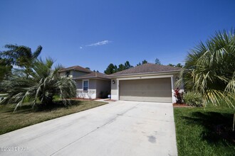 63 Levee Ln in Ormond Beach, FL - Building Photo - Building Photo