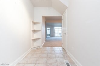 3194 Richmond Rd in Beachwood, OH - Building Photo - Building Photo