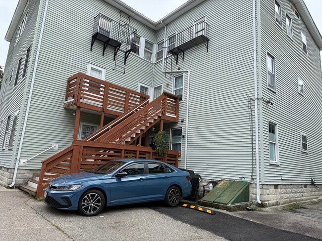 property at 125 High St