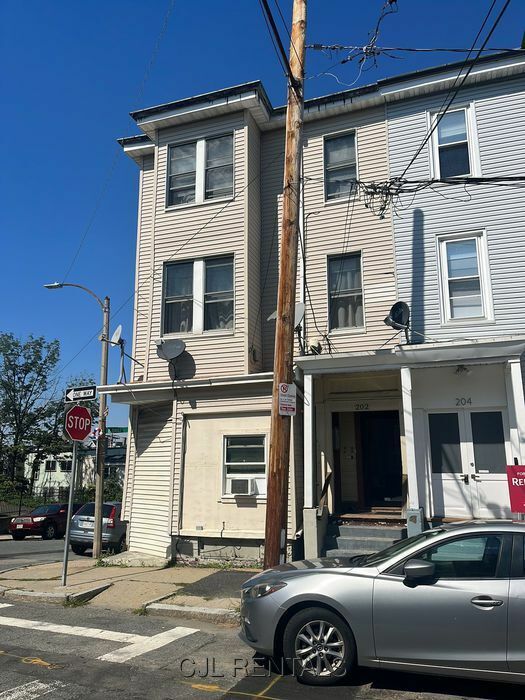 property at 202 E Eagle St