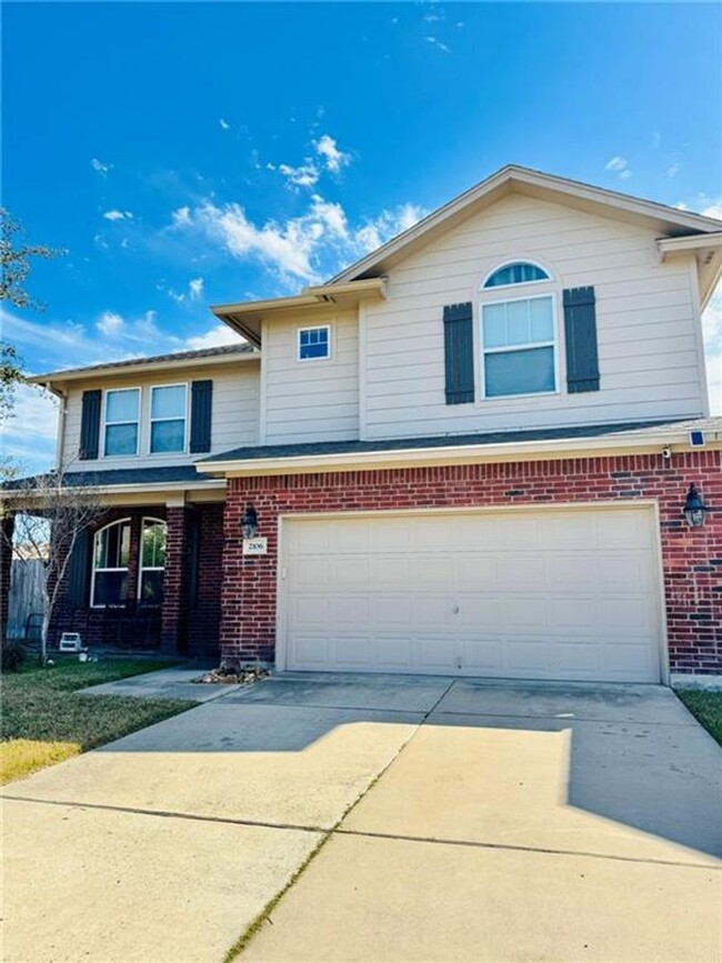 property at 2106 Halcon St