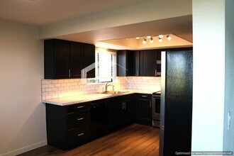 7400 Stinson Ave in Gig Harbor, WA - Building Photo - Building Photo