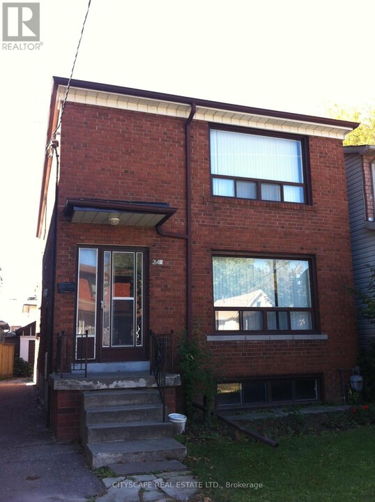 242 Robina Ave in Toronto, ON - Building Photo