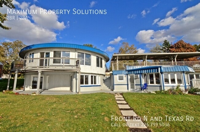 property at 520 Front Rd N