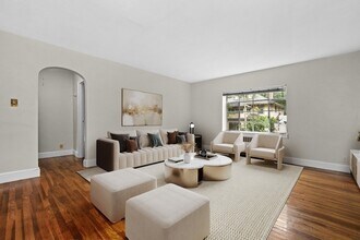 40 Stetson St in Brookline, MA - Building Photo - Building Photo