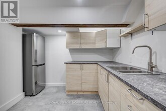 125 Glenholme Ave in Toronto, ON - Building Photo - Building Photo