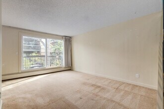Cedarvilla Apartments in Calgary, AB - Building Photo - Building Photo