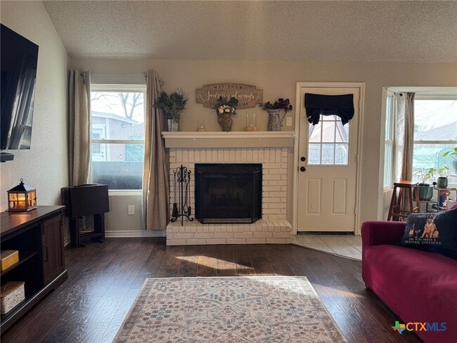 property at 2804 Bluejay Dr