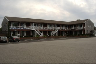 The DennisPort Motel in Dennisport, MA - Building Photo - Building Photo