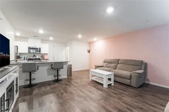 1145 Meadow Sparrow Pl in Henderson, NV - Building Photo - Building Photo