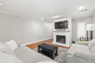 13 Normandy Ct in Atlanta, GA - Building Photo - Building Photo