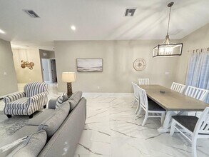 1330 28th Ave in Vero Beach, FL - Building Photo - Building Photo