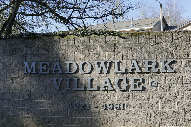 Meadowlark Village in Salem, OR - Building Photo - Building Photo