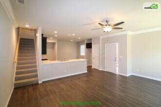 844 Mission De Oro Dr in Redding, CA - Building Photo - Building Photo