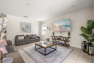 7506 Marker Ave in Kissimmee, FL - Building Photo - Building Photo