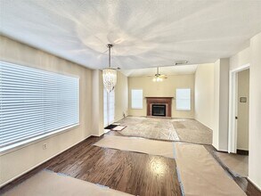 16827 Ashbridge Ct in Spring, TX - Building Photo - Building Photo