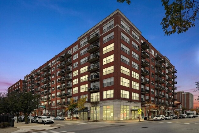 property at 6 S Laflin St