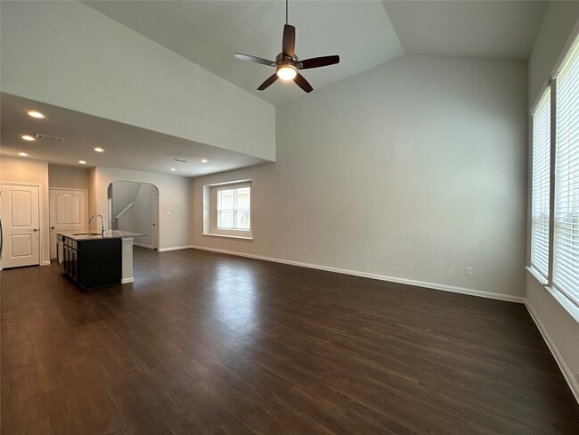 property at 2611 Hoffman Ln