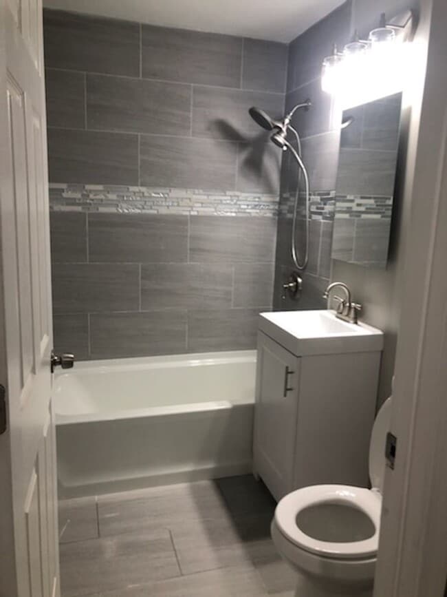 1301 Fayette St in Gary, IN - Building Photo - Building Photo