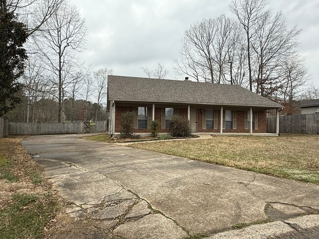 2214 Cherry Creek Cir in Bryant, AR - Building Photo - Building Photo
