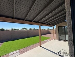4273 W 31st Pl in Yuma, AZ - Building Photo - Building Photo