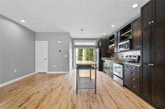 1360 Peter Haughton Way in Atlanta, GA - Building Photo - Building Photo