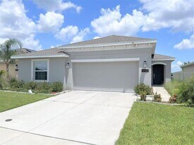 5421 Preserve Blvd in St. Cloud, FL - Building Photo