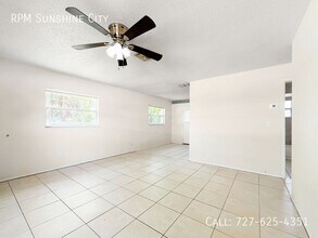 4624 73rd Ave N in Pinellas Park, FL - Building Photo - Building Photo