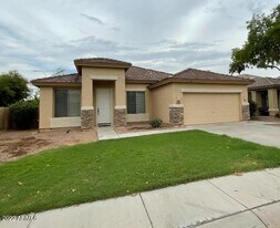3077 E Kingbird Pl in Chandler, AZ - Building Photo