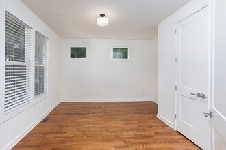 1702 Bivins St in Durham, NC - Building Photo - Building Photo