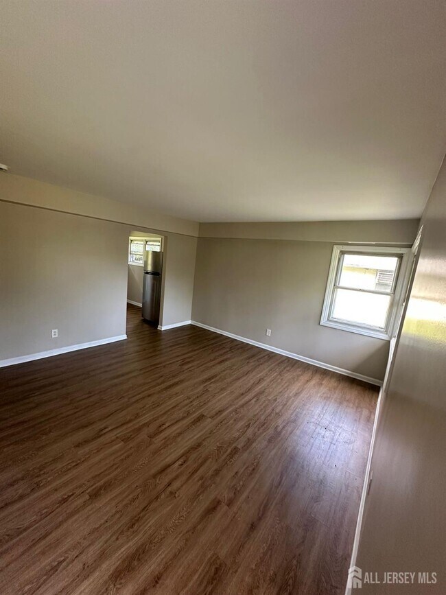 1075 Fireside Ave in Ewing Township, NJ - Building Photo - Building Photo