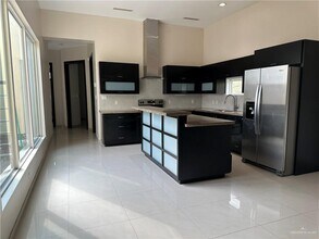 12 Sonora Ave in Mission, TX - Building Photo - Building Photo