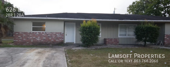 626 Lake Dr W in Lake Placid, FL - Building Photo - Building Photo