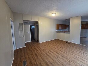 2956 Lake Park Rd in Memphis, TN - Building Photo - Building Photo