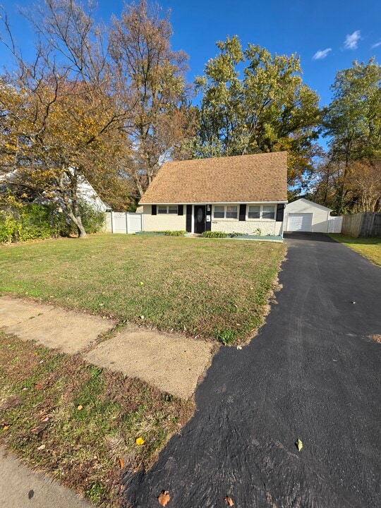 1406 Montgomery Rd in Wilmington, DE - Building Photo