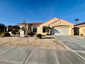 68330 Pasada Rd in Cathedral City, CA - Building Photo