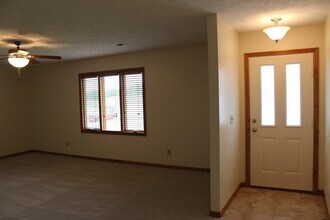 202 William Dr in Ogden, KS - Building Photo - Building Photo